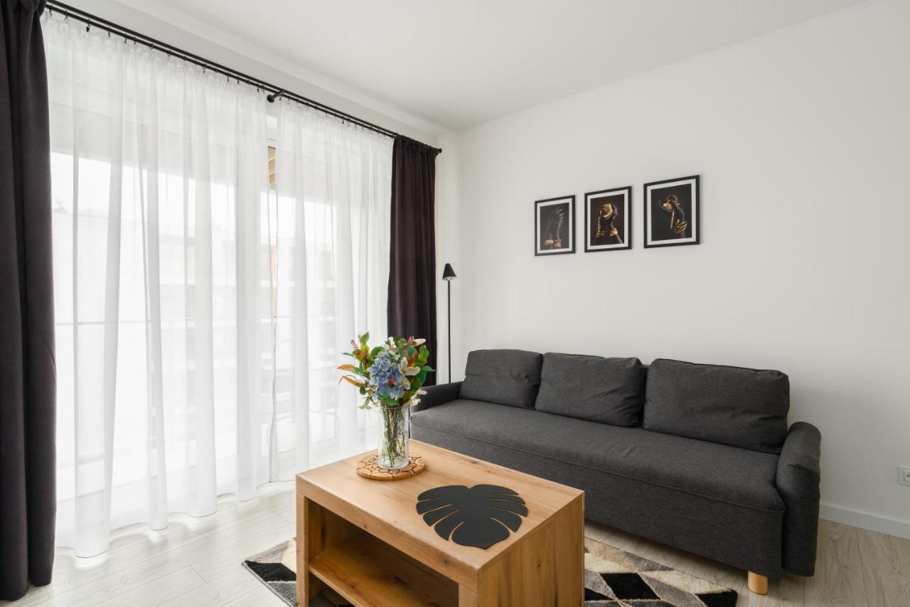 Premium Apartments Poznan Airport By Noclegi Renters 외부 사진